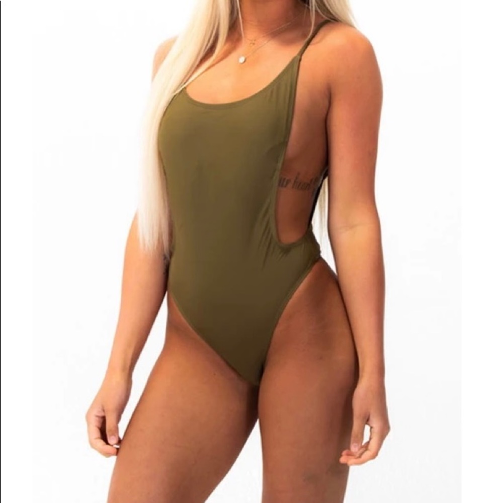 One piece swimsuit